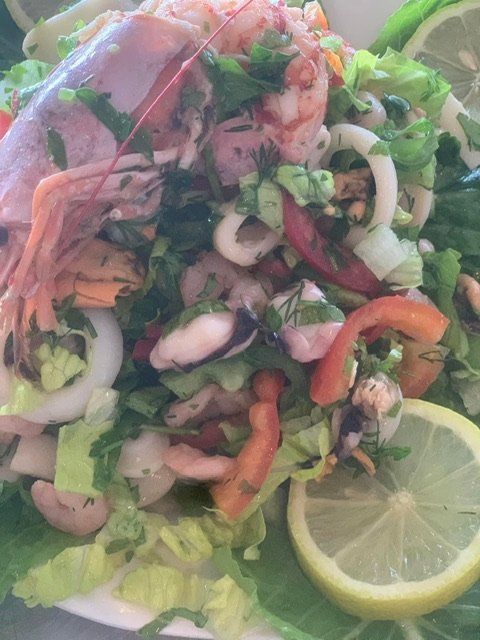 سلاطة فواكه بحر 