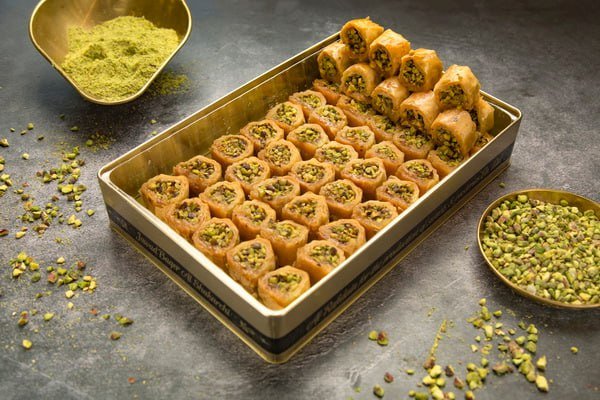 اكل واشكر بالفستق