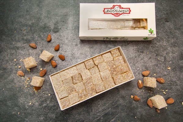 لقم باللوز 500 غم