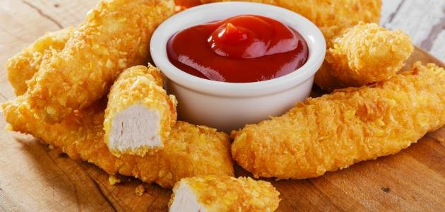 أصابع دجاج محشية بالجبنة